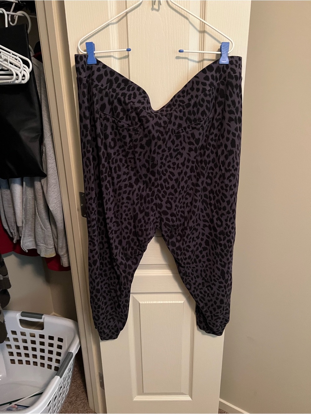 torrid Leopard Print Ankle Pants with Zip Pocket - Picture 2 of 3